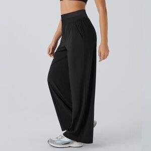 Halara Wide Leg Pocket Black Pants